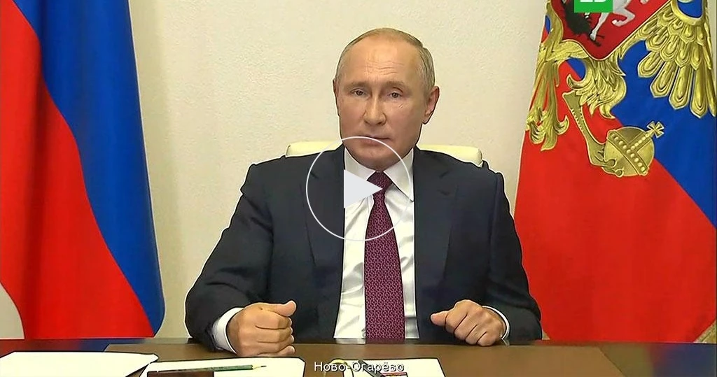 🔔По поручению правительства в России будет единая  федеральная выплата  10 000 рублей всем школьник