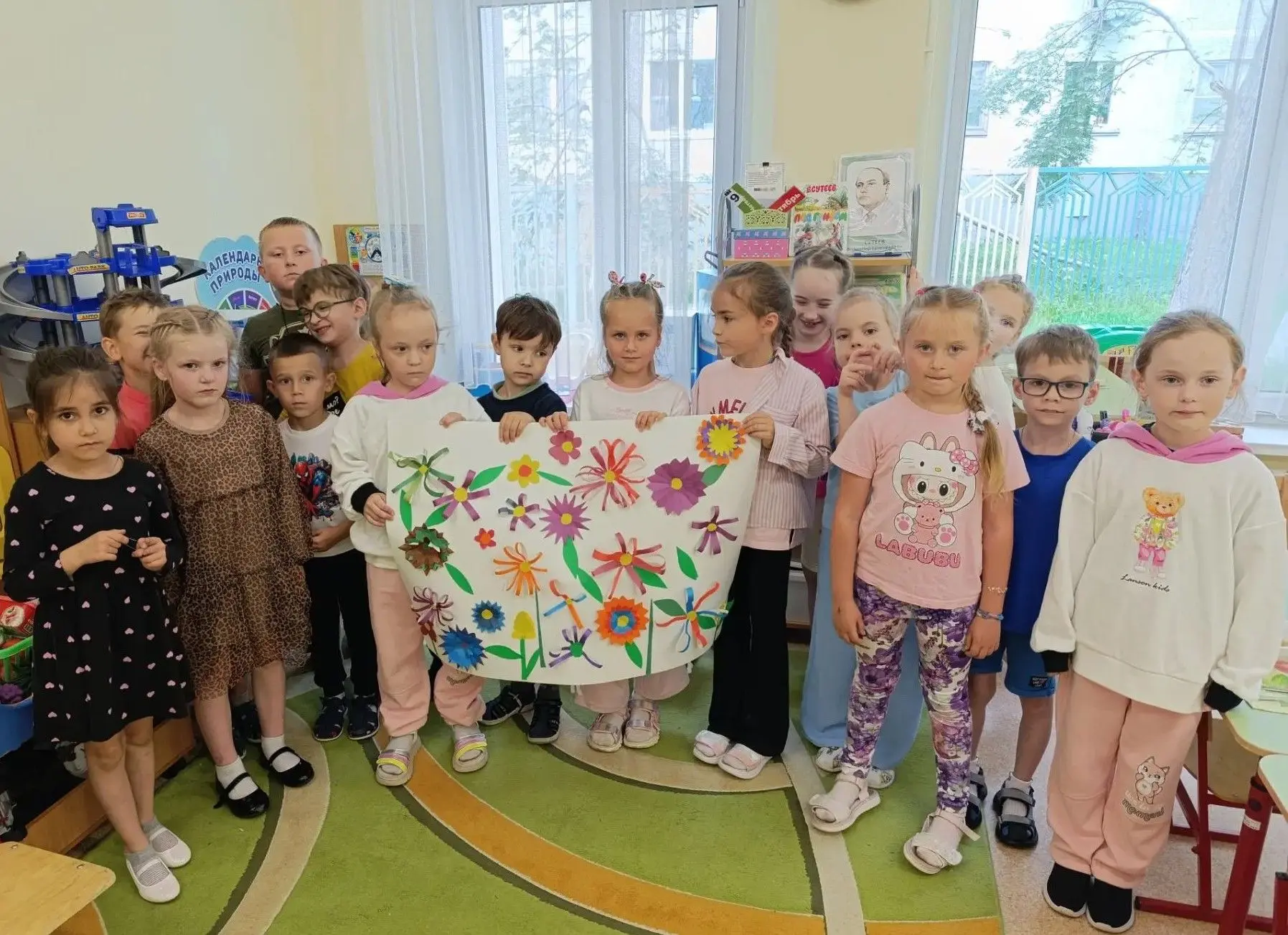 Лето — это маленькая жизнь, полная ярких красок и подарков! ☀

️Сегодня в нашем детском саду прошел 