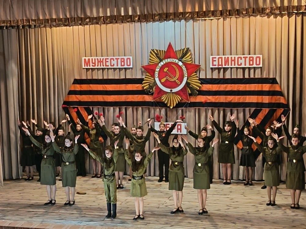 В истории современной России 9 Мая — праздничный нерабочий день. День 81 годовщины Побе...