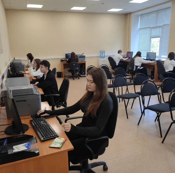 01 ИЮНЯ ДАН СТАРТ ГОСУДАРСТВЕННОЙ ИТОГОВОЙ АТТЕСТАЦИИ ВЫПУСКНИКОВ
В ФОРМЕ ДЕМОНСТРАЦИОННОГО ЭКЗАМЕНА