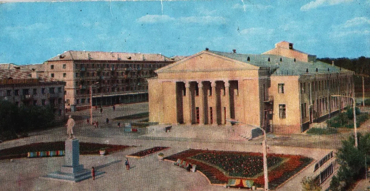🏤 Архив. Строительство 10 квартала