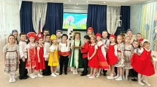 🌷ВЕСЕННИЕ УТРЕННИКИ В ДЕТСКОМ САДУ🌷