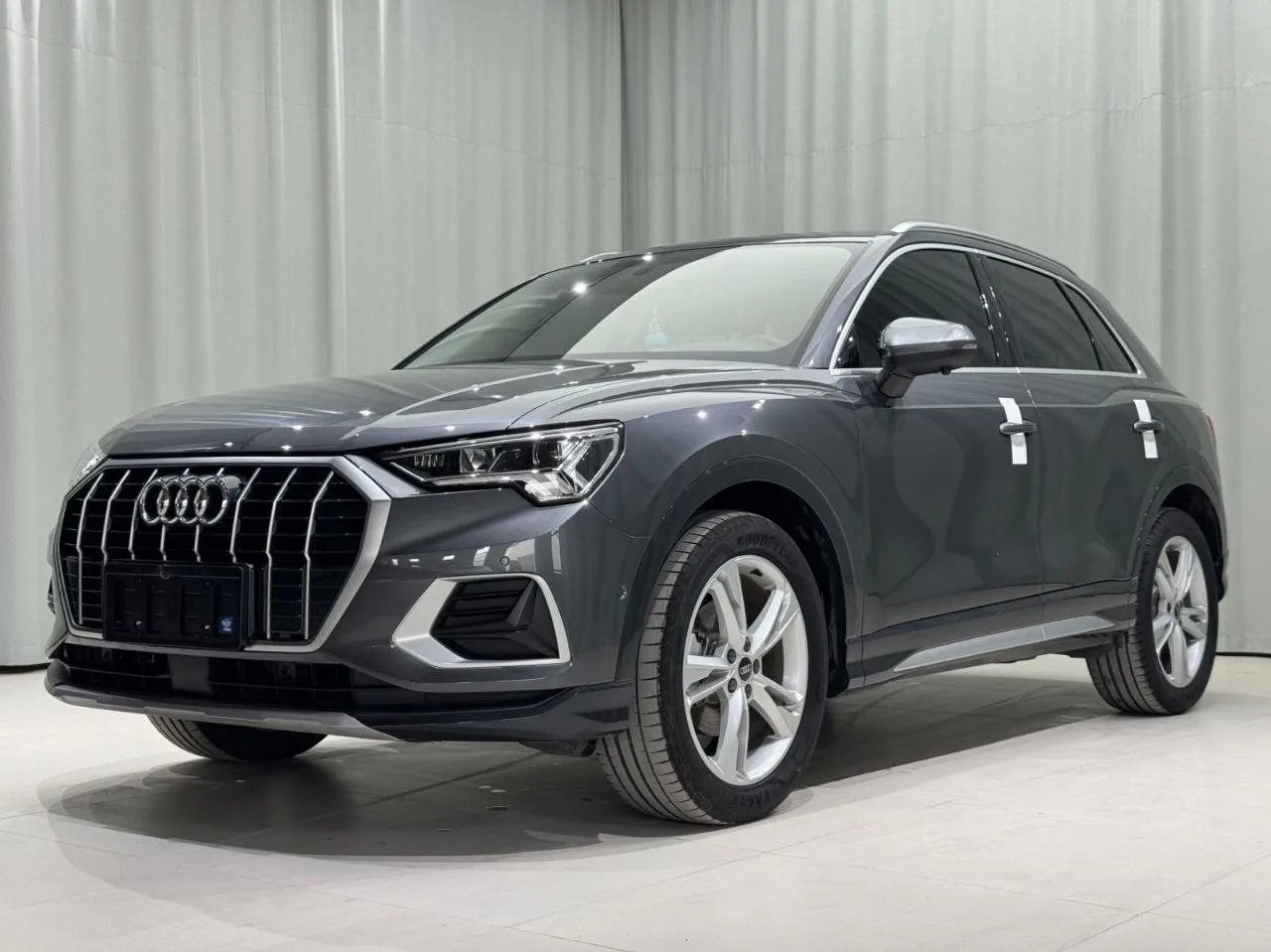 AUDI Q3 35 TFSI FASHION ELEGANCE • 2022 • 🇨🇳