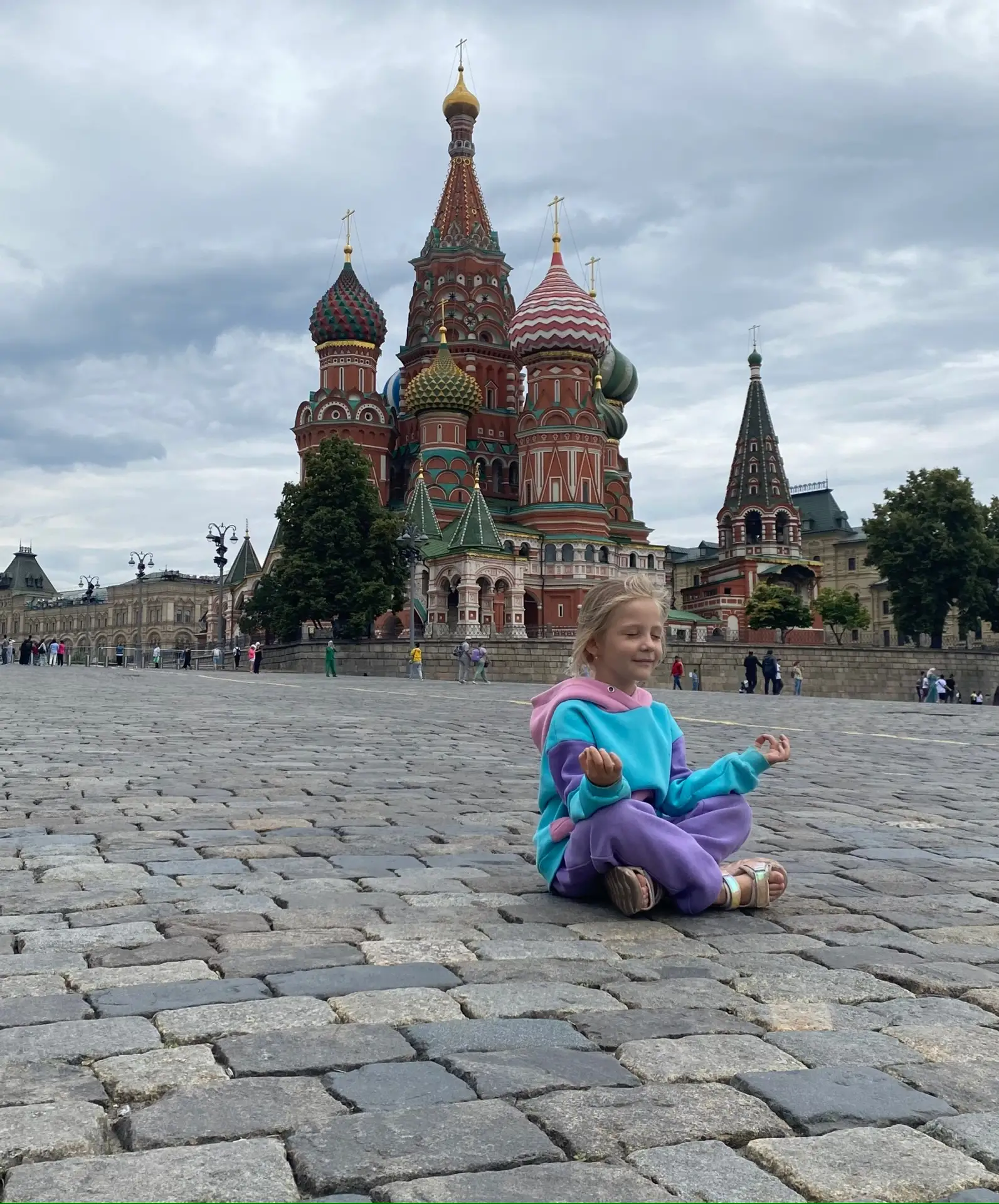 ☀️ Доброе утро, мои гармоничные лентяйки!

Сегодня у нас план такой: не надо геройствовать. Мир не р