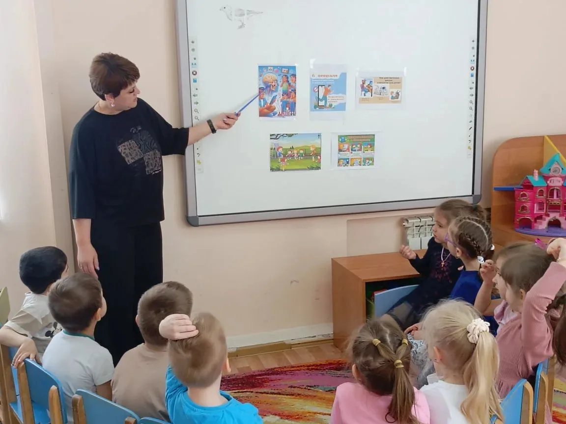 🔔Сегодня в старшей группе "Росинка" прошел  День отказа от гаджетов. Мы с ребятами реш...