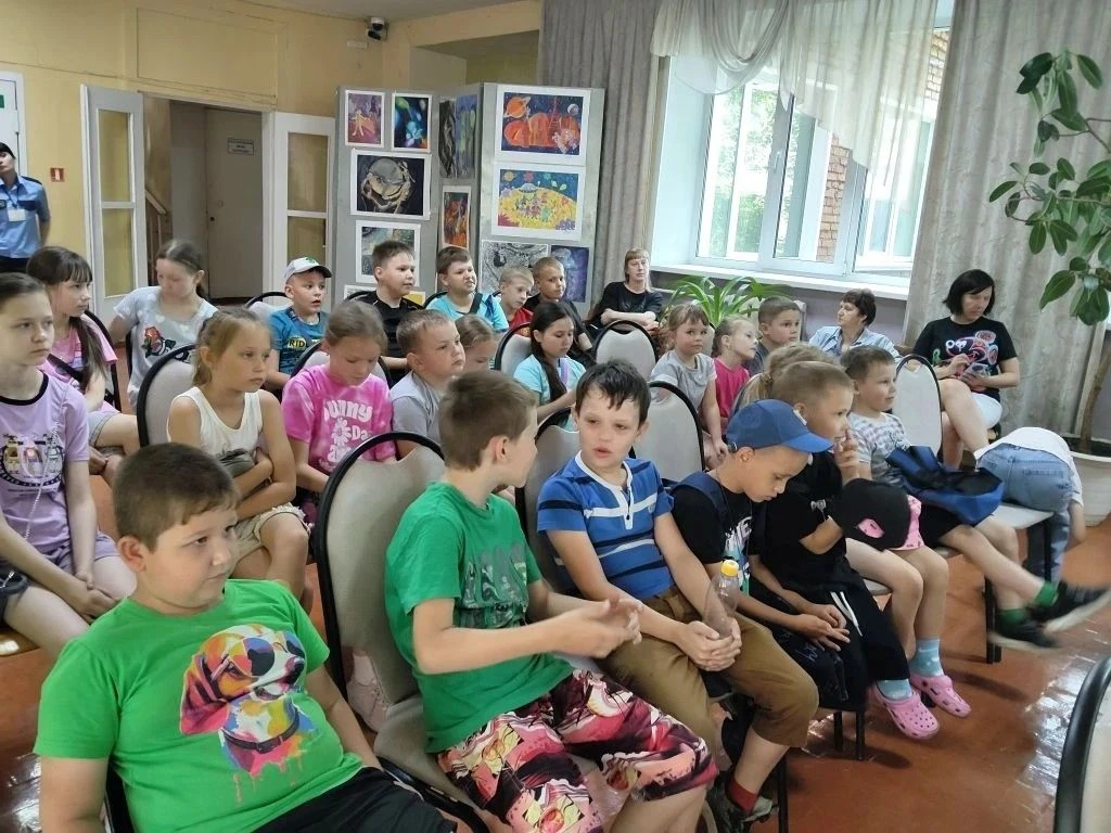 ПДД — это не скучно! Как мы провели безопасное и музыкальное лето 

Сегодня в Детской школе искусств