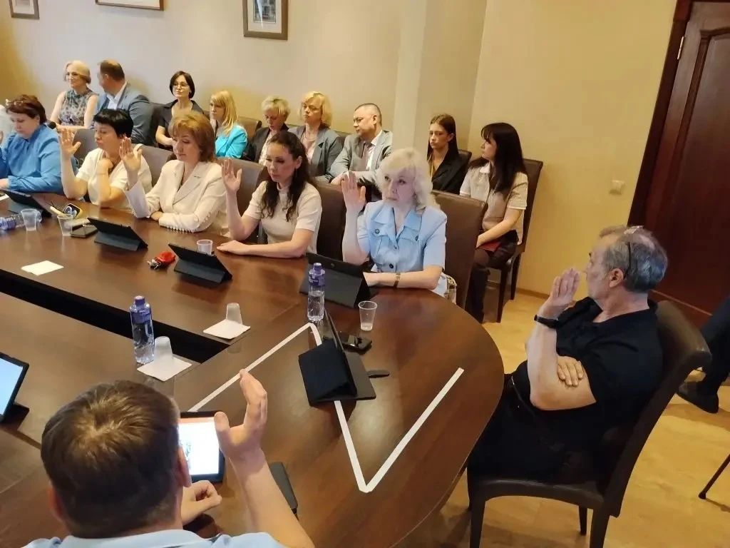 Сегодня состоялось  заседание Совета депутатов муниципального округа Чехов, в котором п...