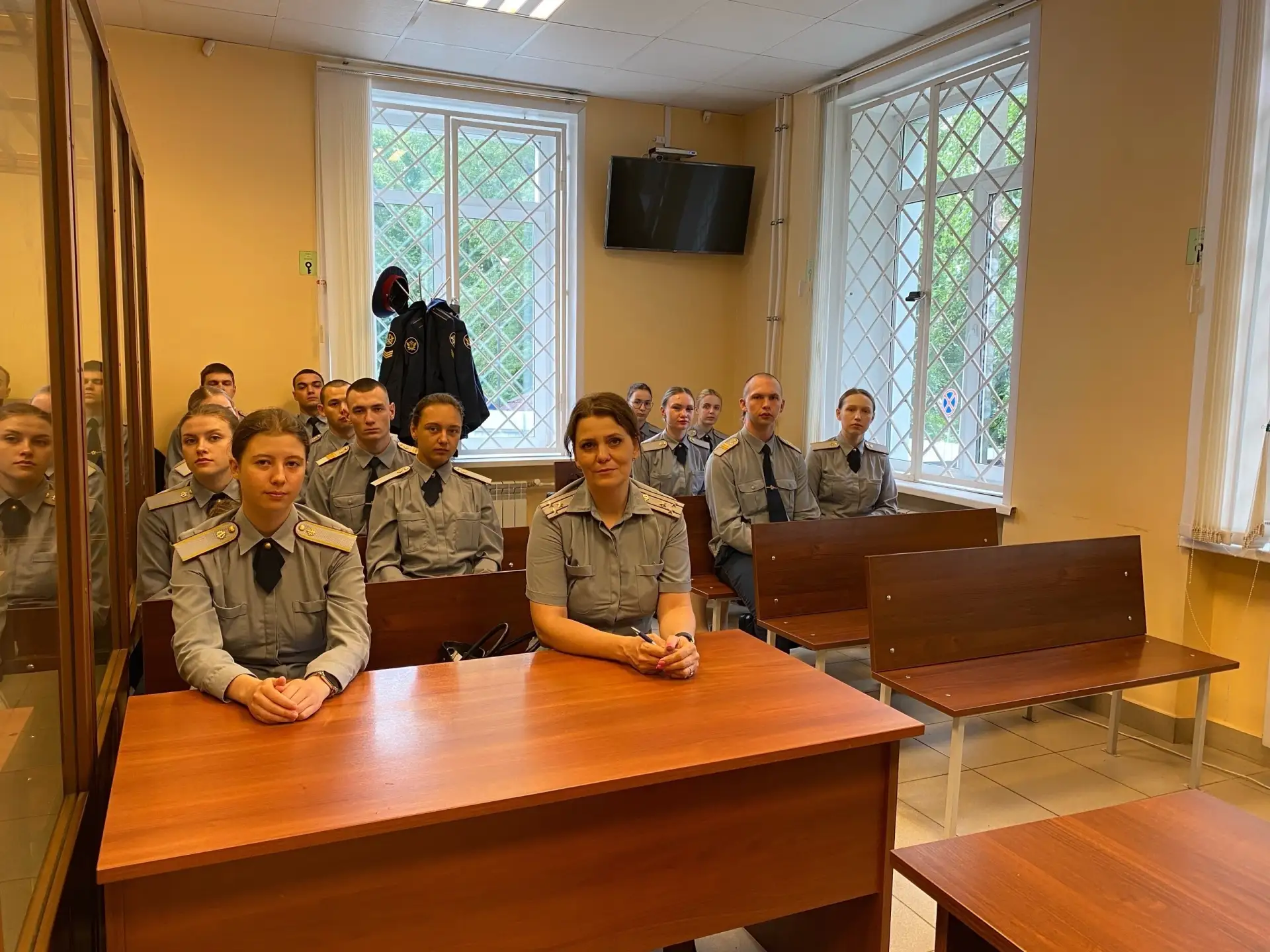 Во Фрунзенском районном суде г. Владимира проведено открытое слушание уголовного дела в присутствии 
