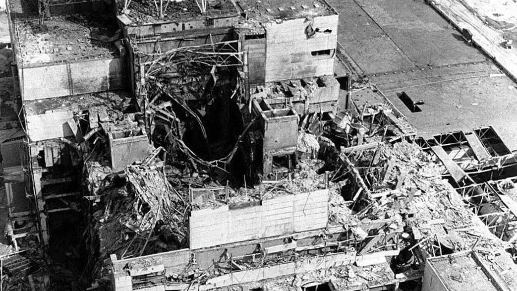 Ровно 40 лет назад над Чернобыльской АЭС вспыхнуло зарево, ставшее началом самой крупной по масштаба