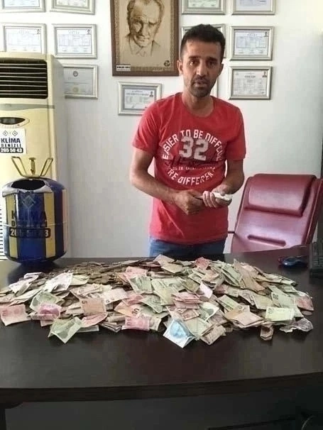 😱 Этот мужчина не курил в течение 6 лет и каждый день откладывал деньги, эквивалентные стоимости па