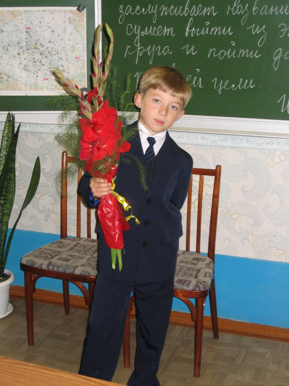 Поздравляю всех мам школьников с началом нового учебного года.