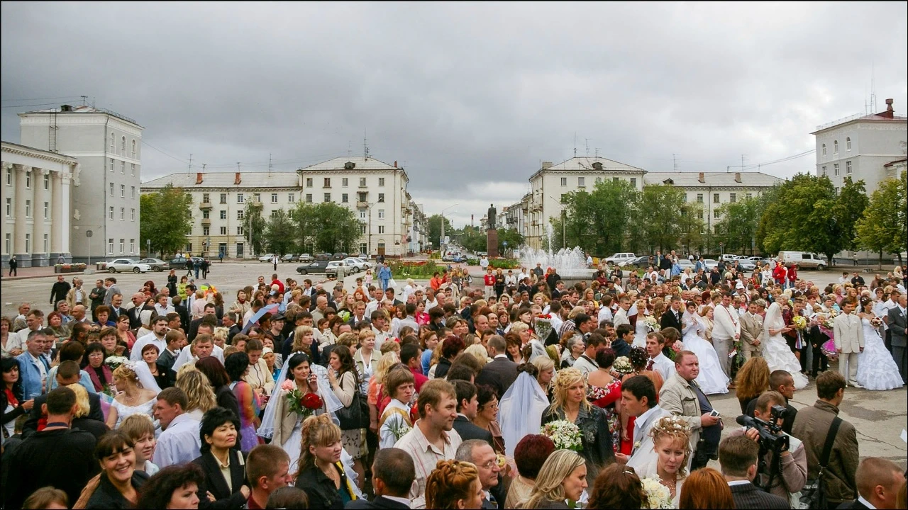 08.08.2008 - свадебный бум в Новокуйбышевске на фотографиях Константина Байгузина