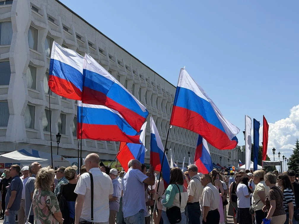 12 июня - эта дата несёт в себе дань уважения богатейшему историческому наследию нашего государства 