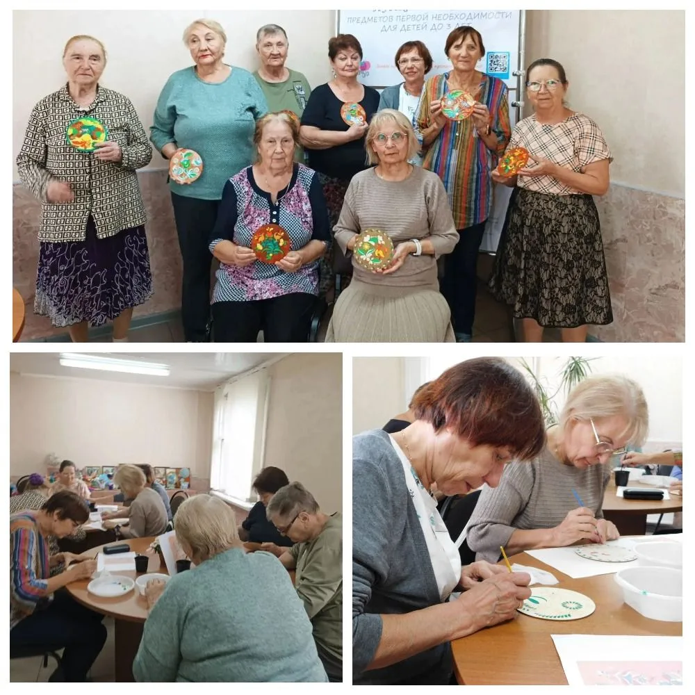 ➡️Для участников клуба «Хозяюшка» состоялось занятие по декоративно-прикладному творчеству «Роспись 