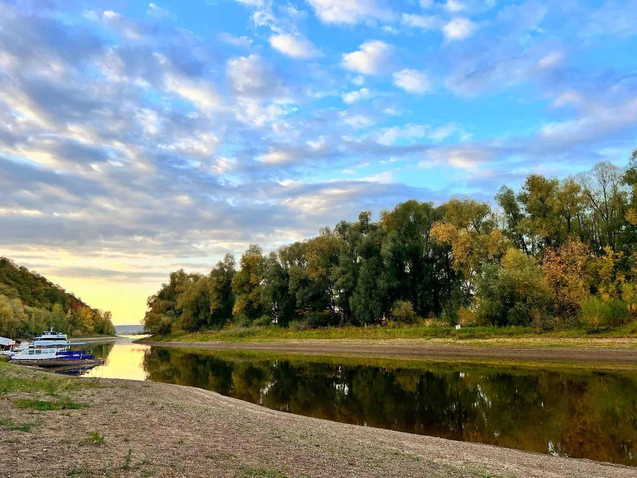 Всем хорошего дня и отличного настроения ☀️