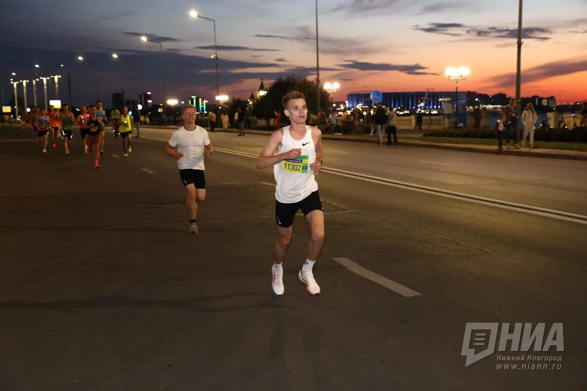 🏃Ночной забег в Нижнем Новгороде перенесли из-за футбола

Вместо 18 июля участники выйдут на старт 