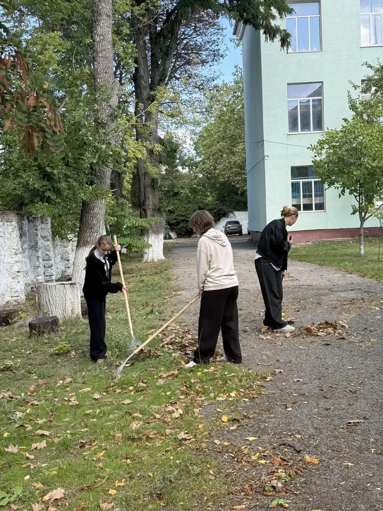 Текущая учебная неделя для обучающихся 9‑Б класса (классный руководитель — Мария Виногр...