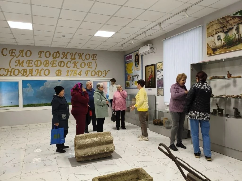 За гранью полотна: как выставка художника Хоронько потрясла жителей Высоцкого