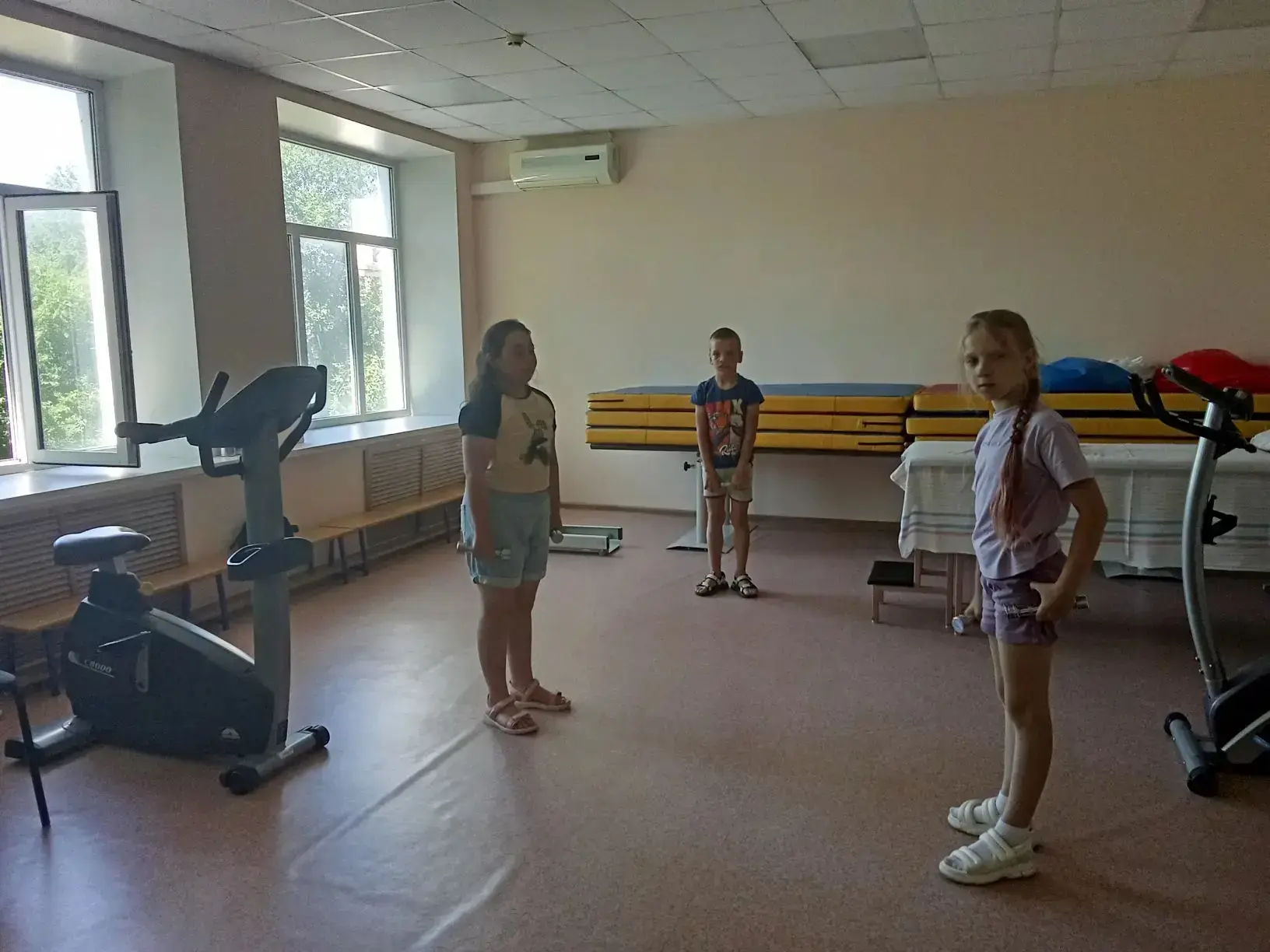 💡 Здоровье — это серьёзно: урок от специалистов для воспитанников лагеря дневного пребывания "Улыбк