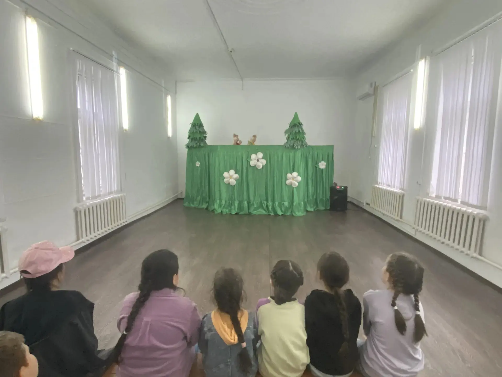 Народный театр кукол "Буратино" ( руководитель Валентина Жукова)  представил показ куко...