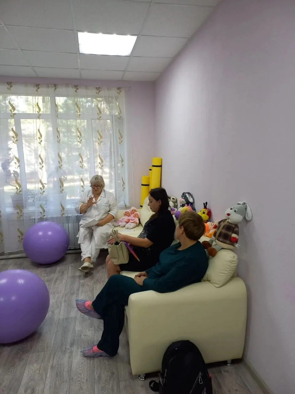 🎓 Проведена лекция «Подготовка к родам: ключевые аспекты»