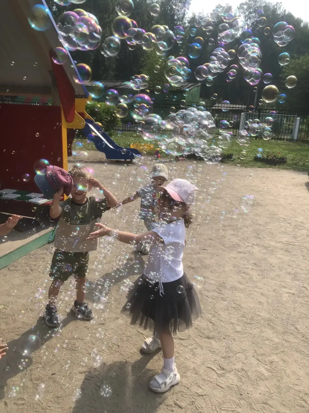 🎉 День Ивана Купалы в нашем детском саду прошёл ярко и весело! 🎉

Ребята окунулись в атмосферу ста