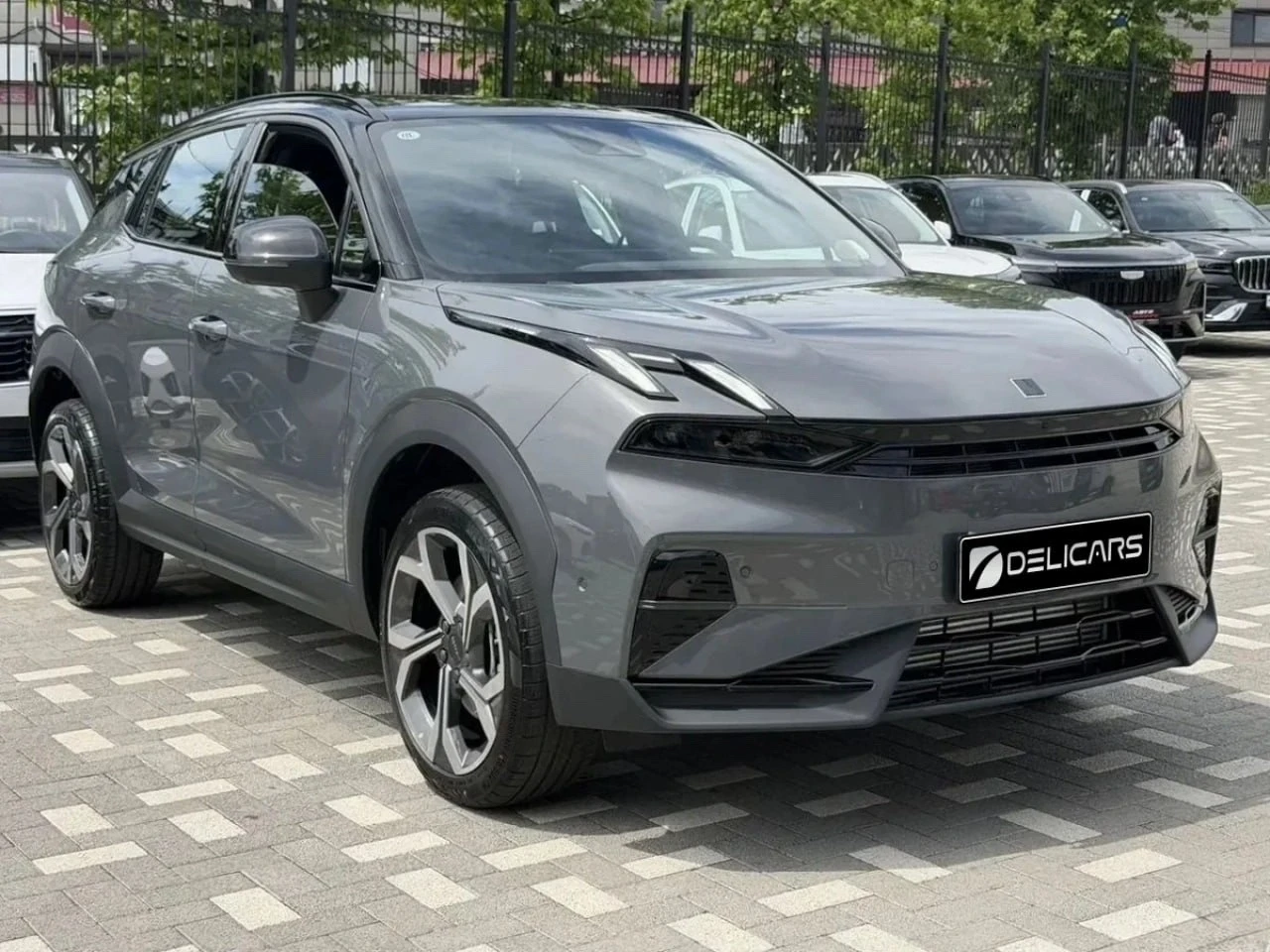 Друзья, увидеть Lynk & Co 06 только на фото - это одно. А вот почувствовать его вживую ...