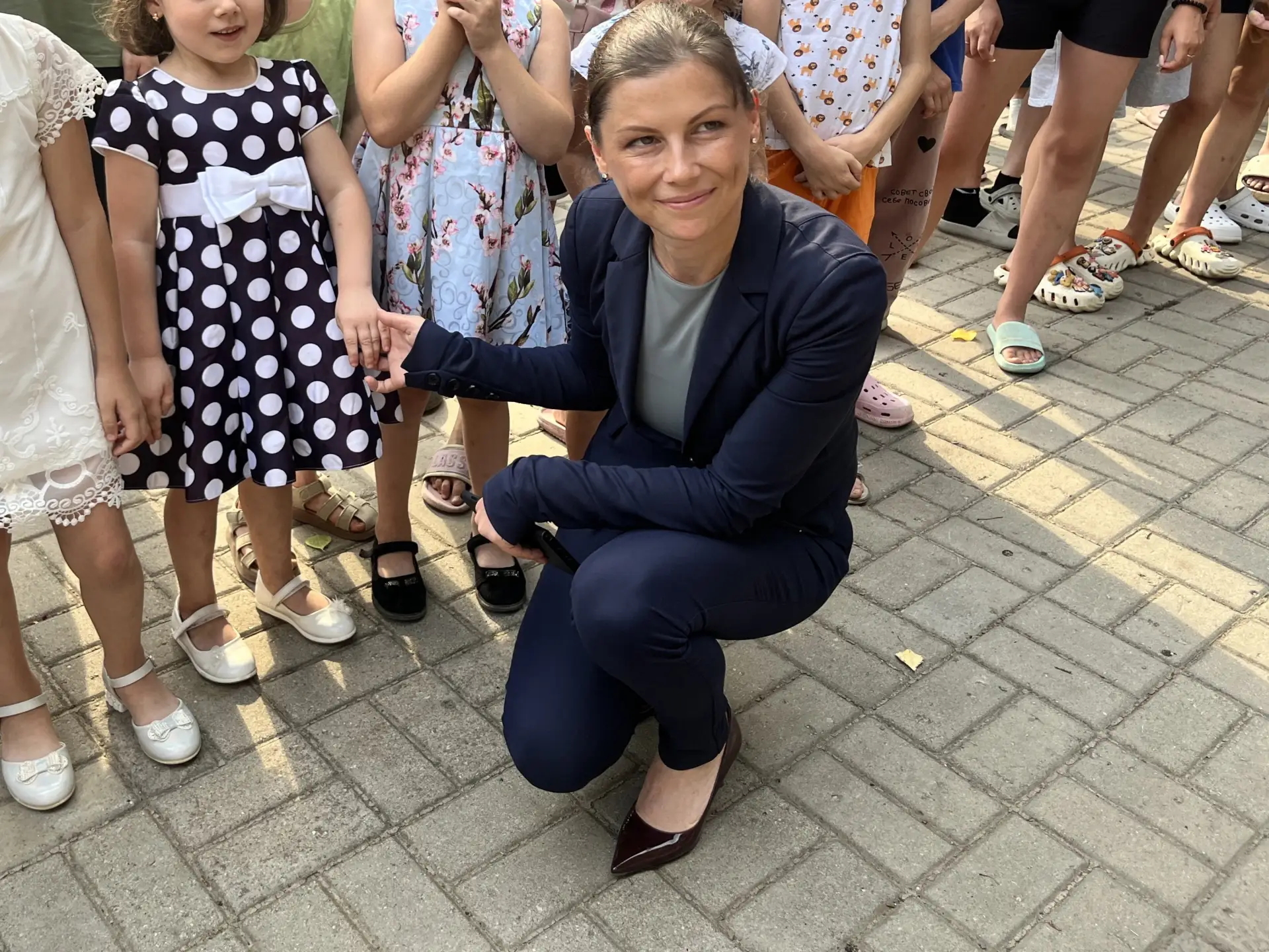 Обняться и поговорить с детьми — с этого начинается, этим продолжается и этим же заверш...
