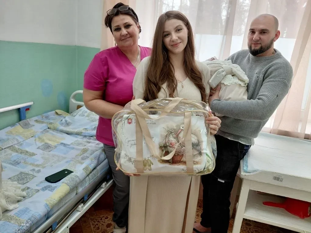 С 1 марта 2026 года в Республике Крым введена новая мера поддержки семей: при выписке из родильных д