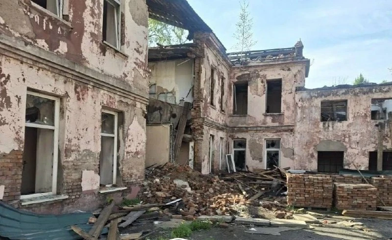 ❗️ Сгоревшее здание шахты «Коксовая» выставили на торги