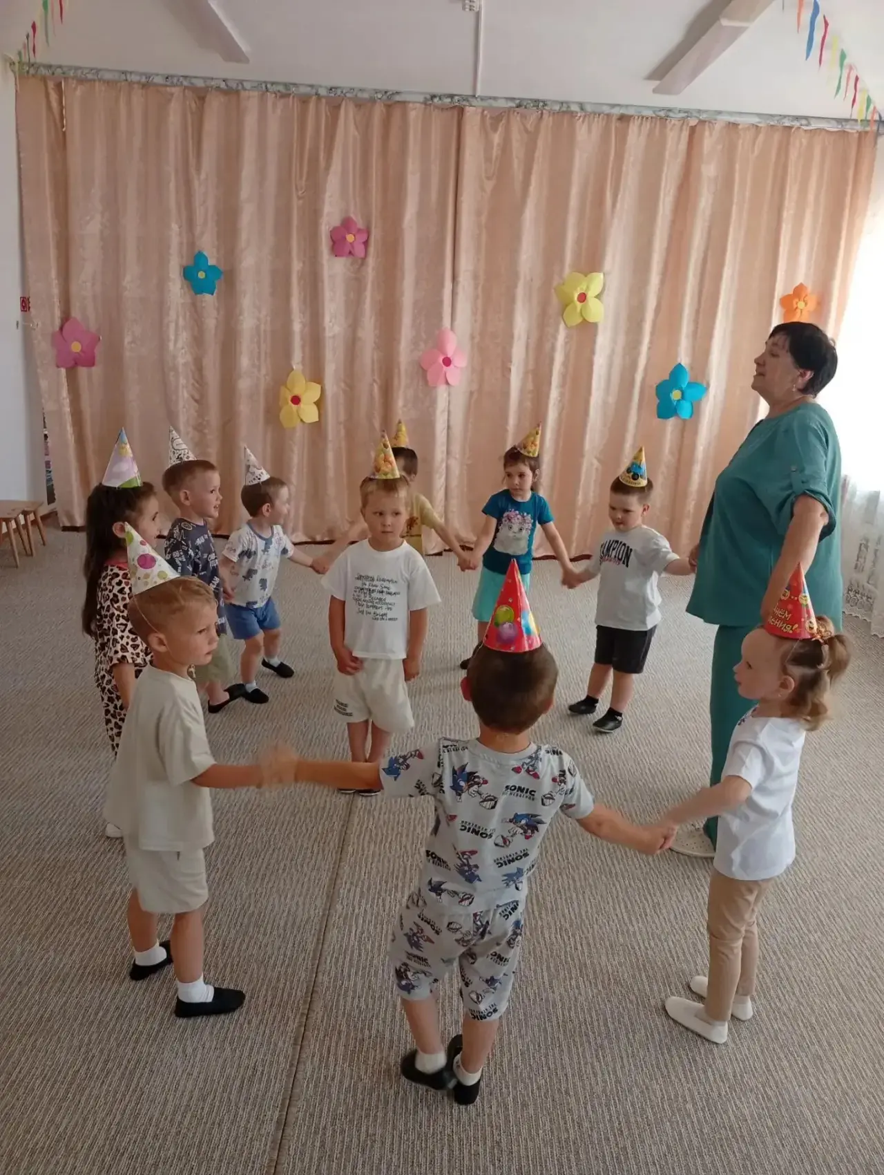 Поздравляем Диму с днем рождения!!! Будь активным, спортивным, смелым. Желаем, чтобы де...