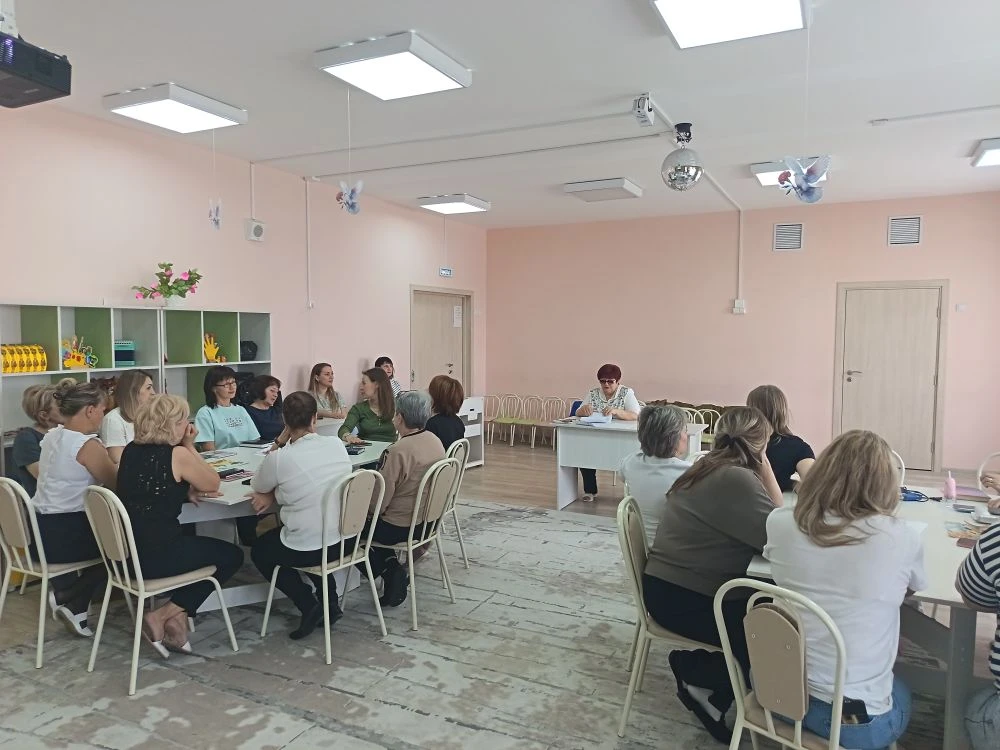 В течение продолжительного времени в МАДОУ осуществлялась работа  по  внедрению музейно...