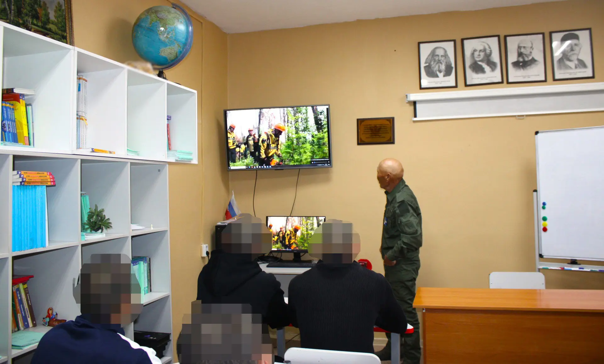 Несовершеннолетним правонарушителям рассказали о защите лесов