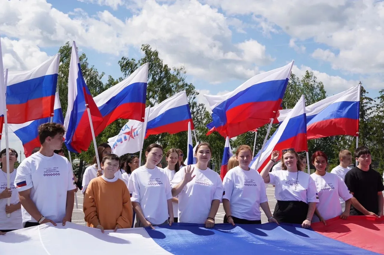 🚀 Лагерь Волонтёров в Парке Патриот