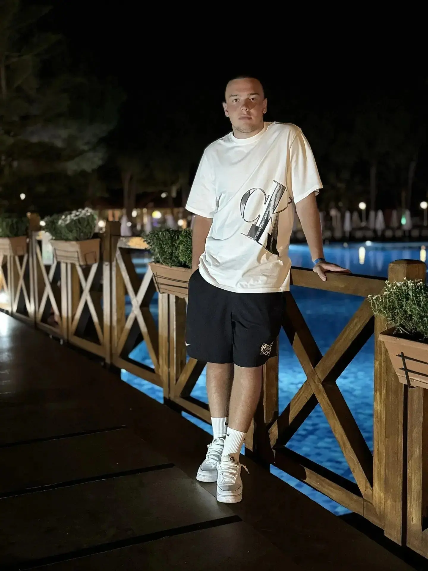Шилин Алексей.
Математика профильный уровень ЕГЭ 84 балла.
Учитель Валикова М.В.