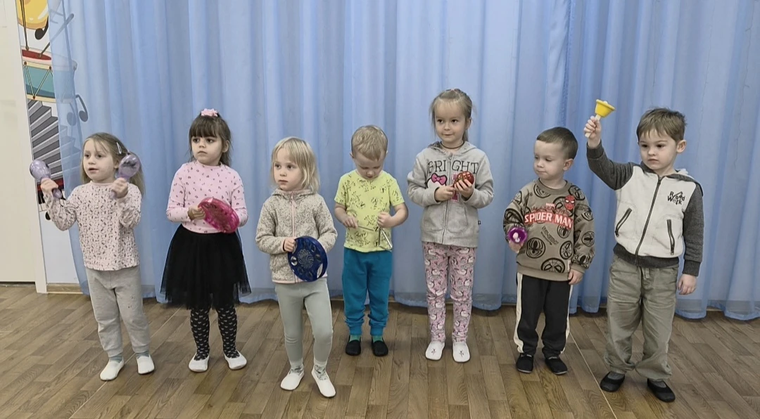 На этой неделе наши «Светлячки» превратились в настоящих музыкантов! 🎶✨
