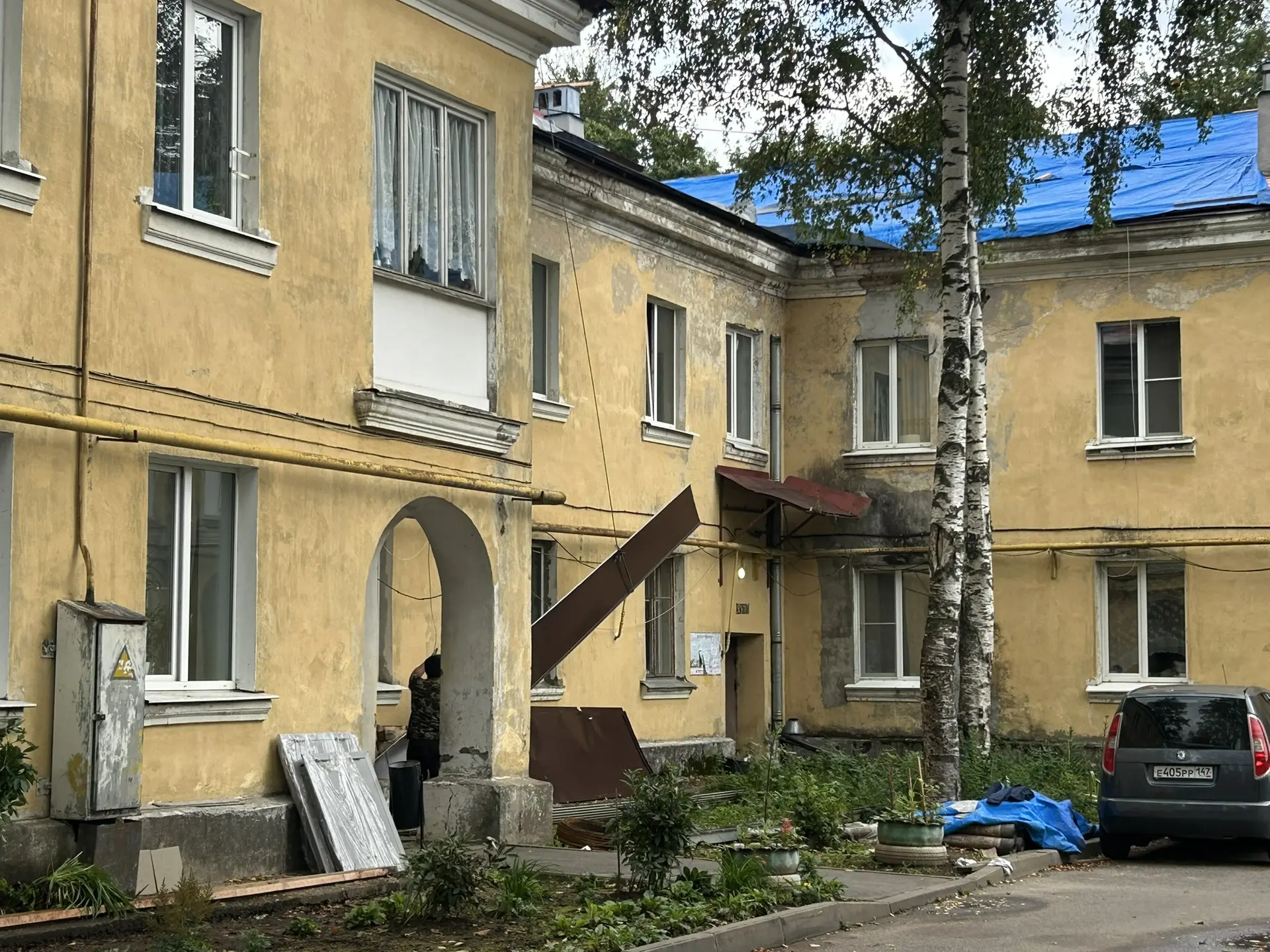🏠 Ул. Леншоссе, 14: ремонт крыши выходит на финишную прямую!