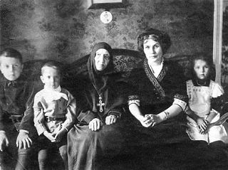 ✍️Живя в Переславле- Залесском семья Войно-Ясенецких с огромным удовольствием… — публикация канала «Архиепископ Лука (Войно-Ясенецкий)»
