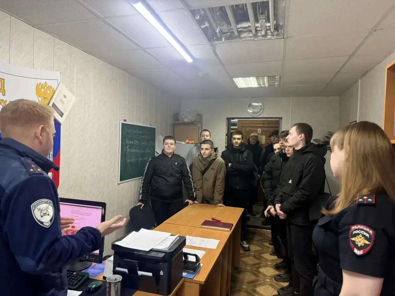 В Нижнеилимском округе прошёл день открытых дверей в ОГИБДД ОМВД России по Нижнеилимскому району  🤝В