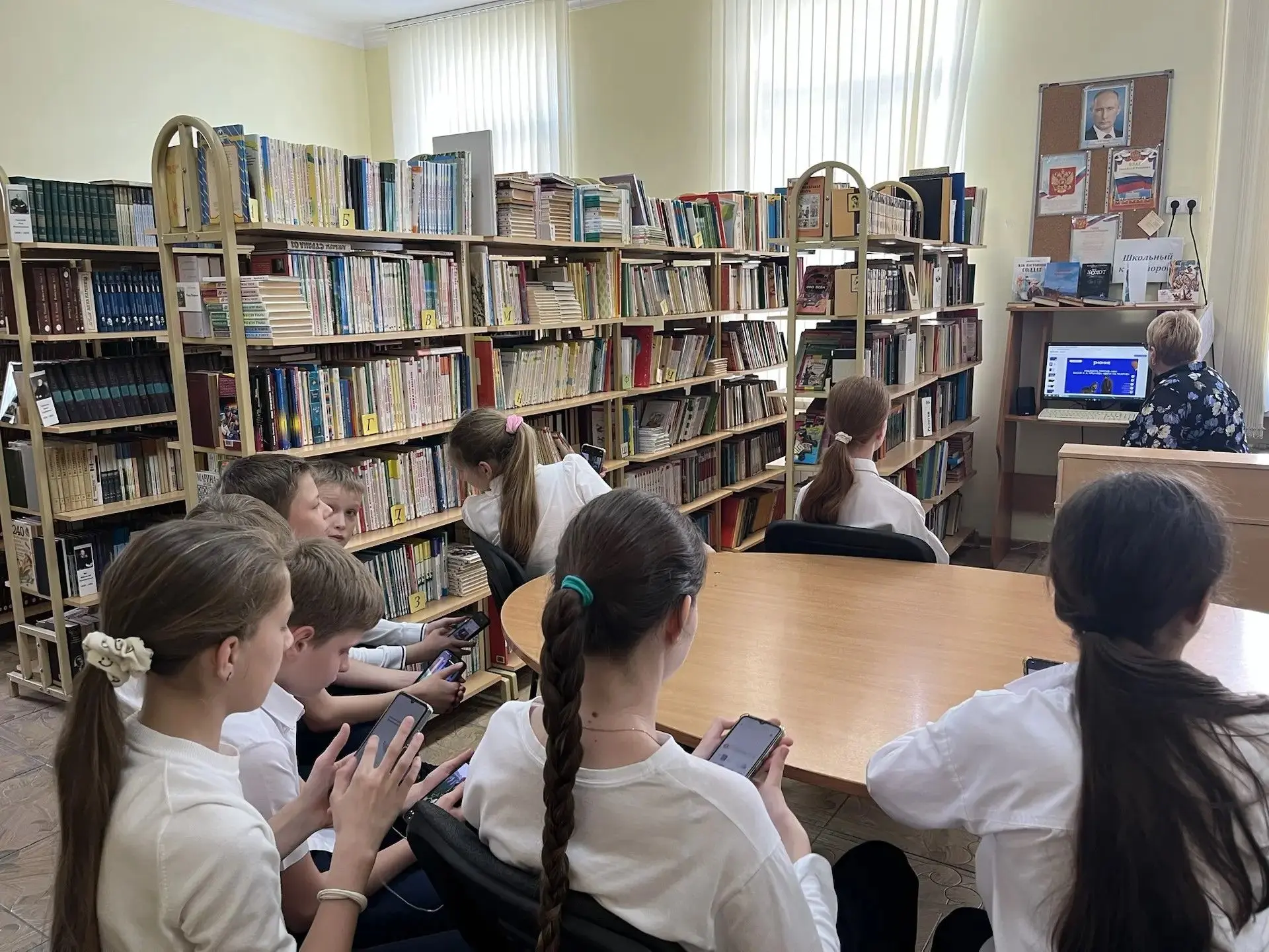 📚📚📚Заседание «Чтецкого клуба»: Басня И.А. Крылова «Волк на псарне» 📚📚📚                              