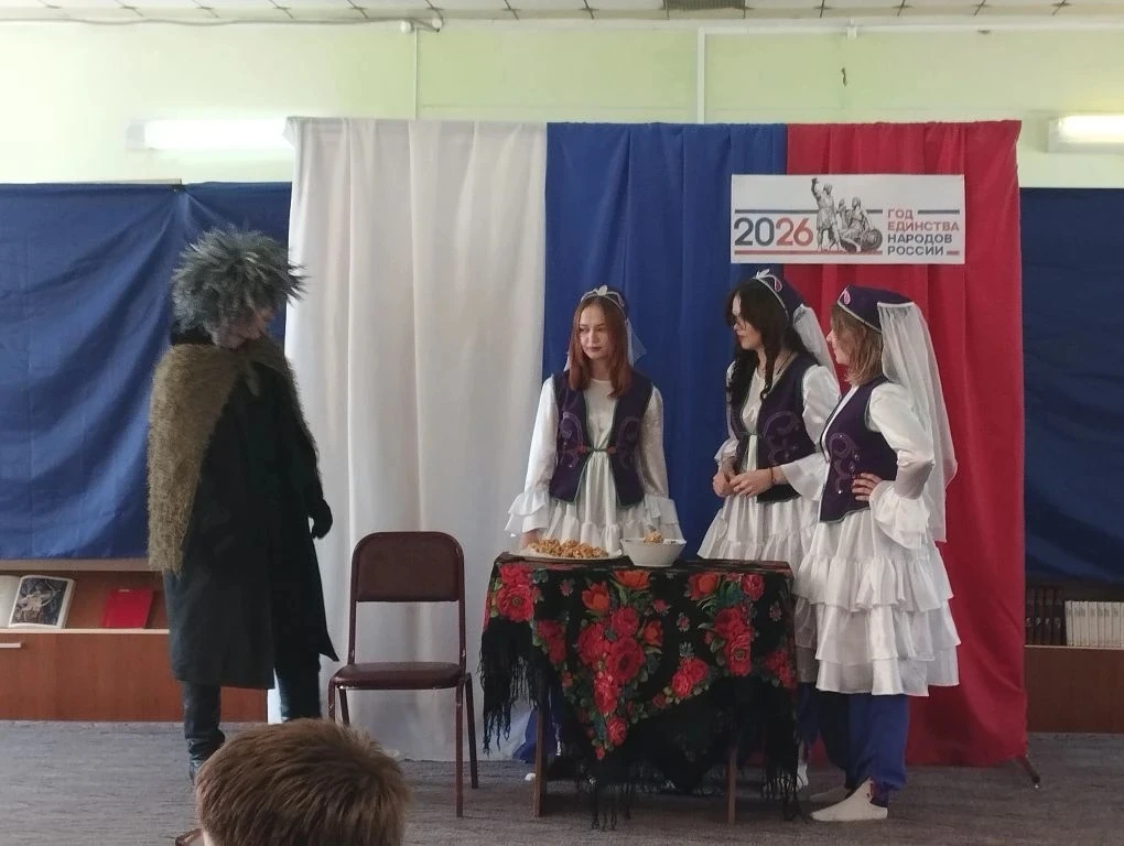 Конец недели для пятиклассников МБОУ "СОШ №15" выдался очень насыщенным. После уроков ребята дружным