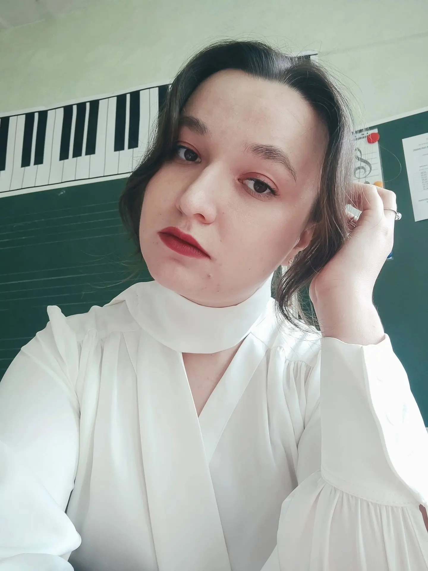 Поздравления пост✨️

В этот замечательный солнечный денек мы поздравляем с днем Рождения нашего моло