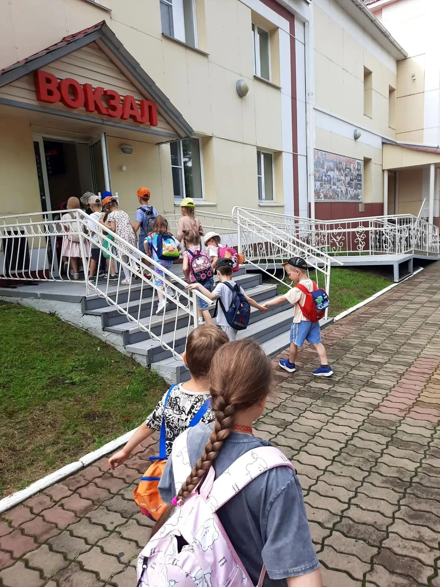 Первое самостоятельное путешествие: детская железная дорога! 🚂