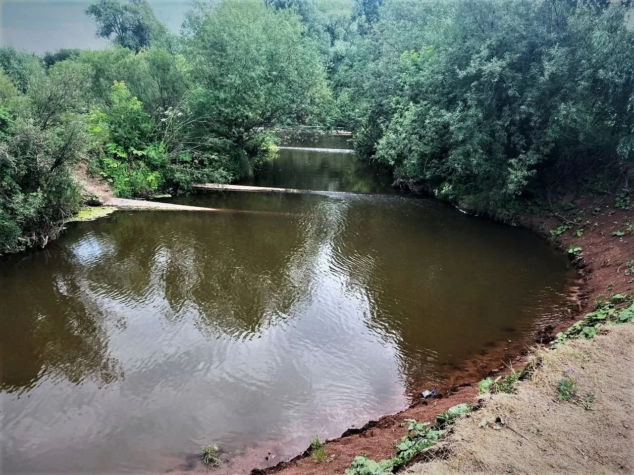📍В Перми официально запретили купание в реке Мулянке. На берегу уже установили соответ...