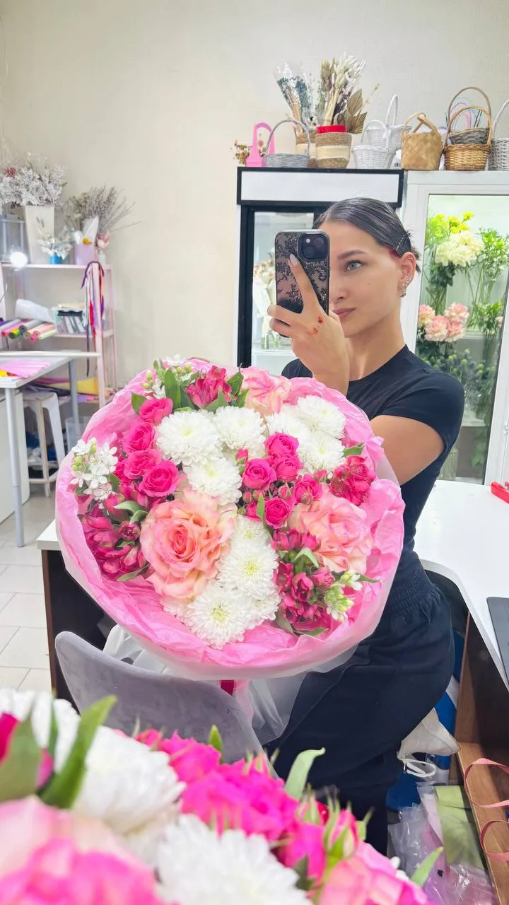 Букет «Ягодка» 🍓свободен

-.5000

Для брони звоните 
+79804347120