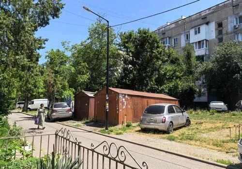 Гаражную амнистию продлили до 2031 года: как крымчанам оформить свои боксы