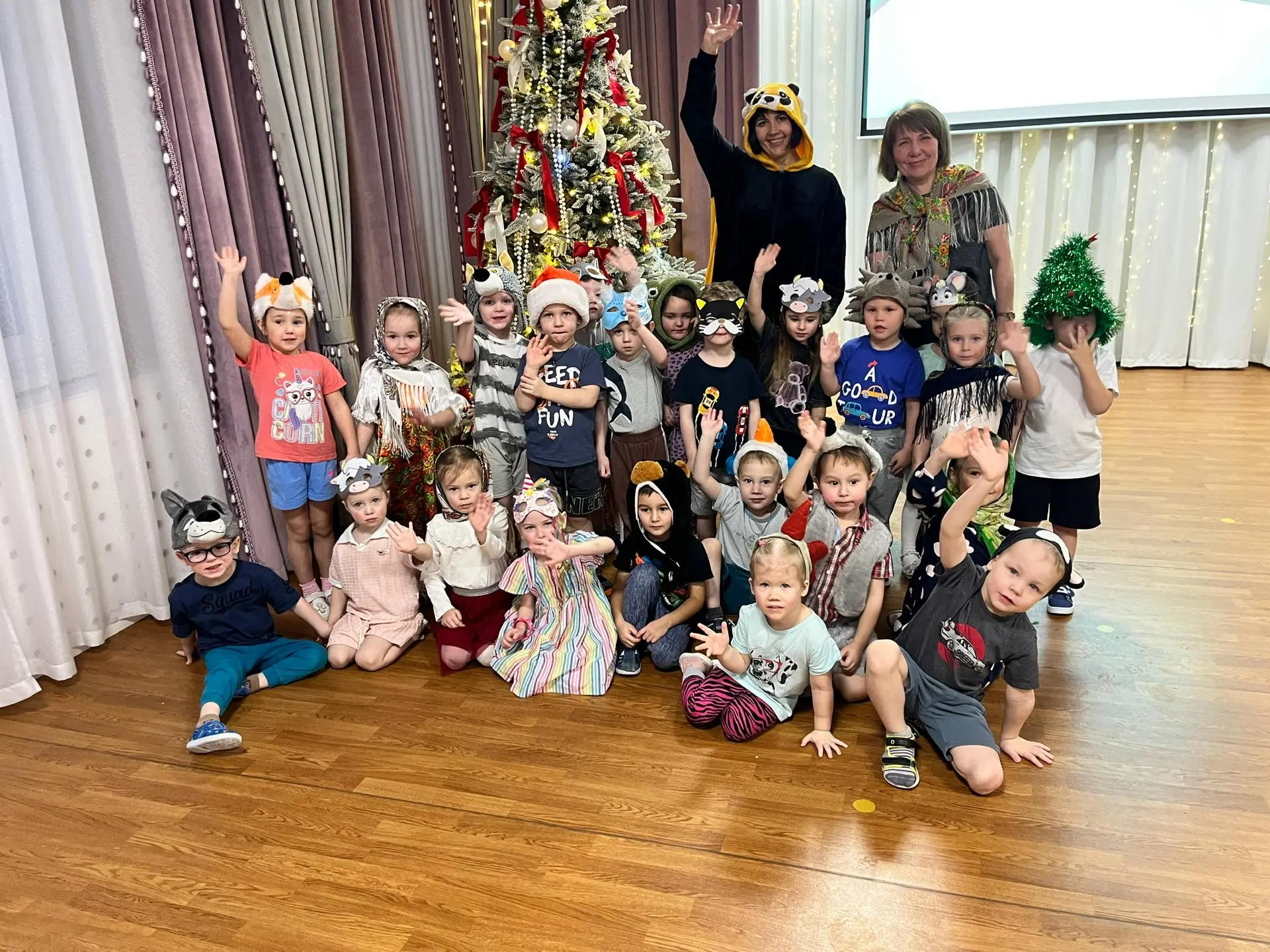 🎉 Святки‑колядки в 3‑м корпусе нашего детского сада! 🎉  В нашем детском саду царила настоящая праздн
