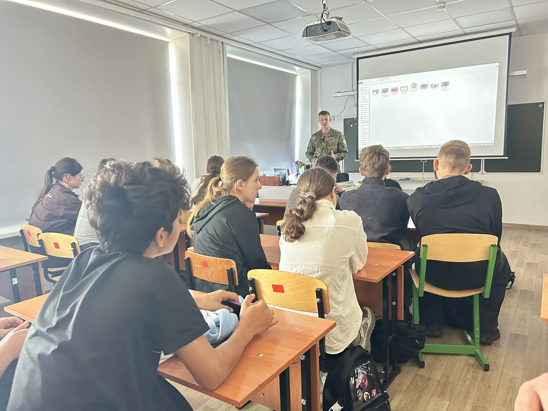 Ермак в деле: урок мужества в Берёзовской школе  N12 🕶️⚔️