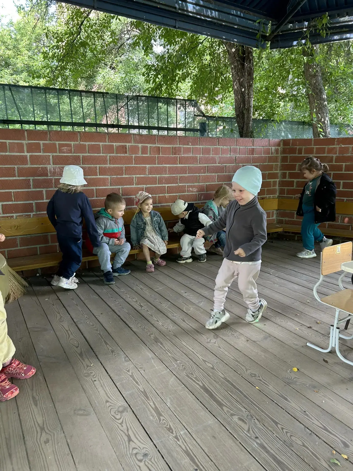 Прогулка в  группе раннего возраста «Воробушки и кот» 🐥🐾🏠

Сегодня наша прогулка была по-настояще