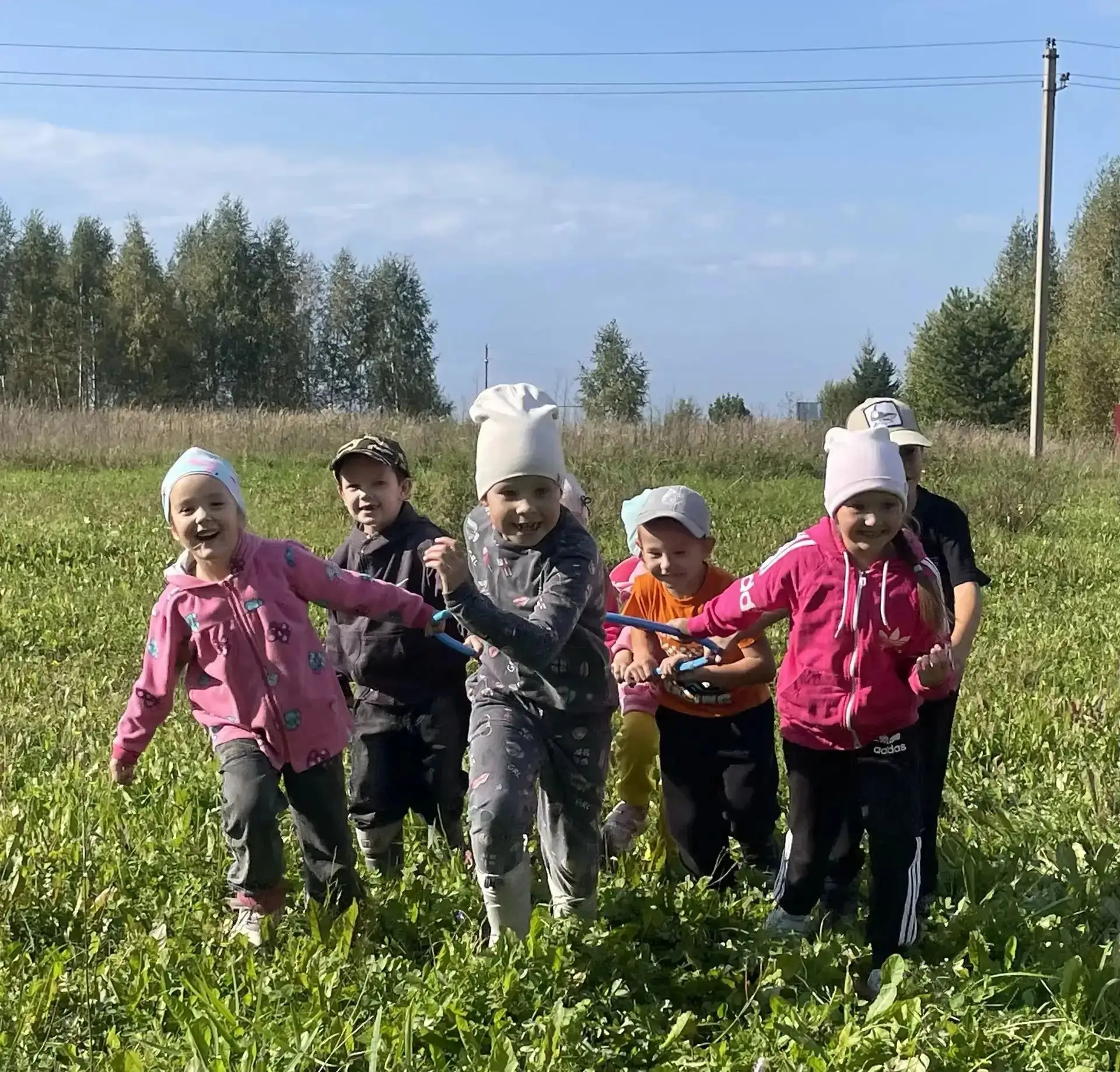 В душе каждого малыша живёт тяга к приключениям. А поход - это самое настоящее приключе...